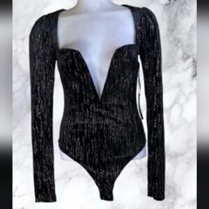 Ho:urs Black Sparkly Long Sleeve Bodysuit with Deep V Neck